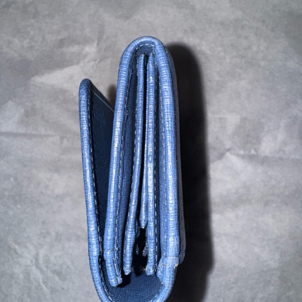Preowned GUC Furla Blue Leather Wallet Classic Design - Picture 6 of 10